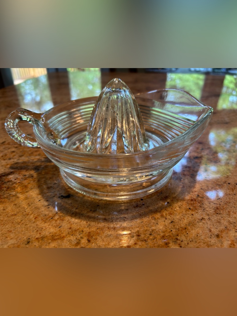 Anchor Hocking 8” Citrus Juicer Pressed Glass Ribbed Design Molded Handle Vtg.